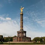 Homely Berlin - Luxurious, Spacious, Near Victory Column, River