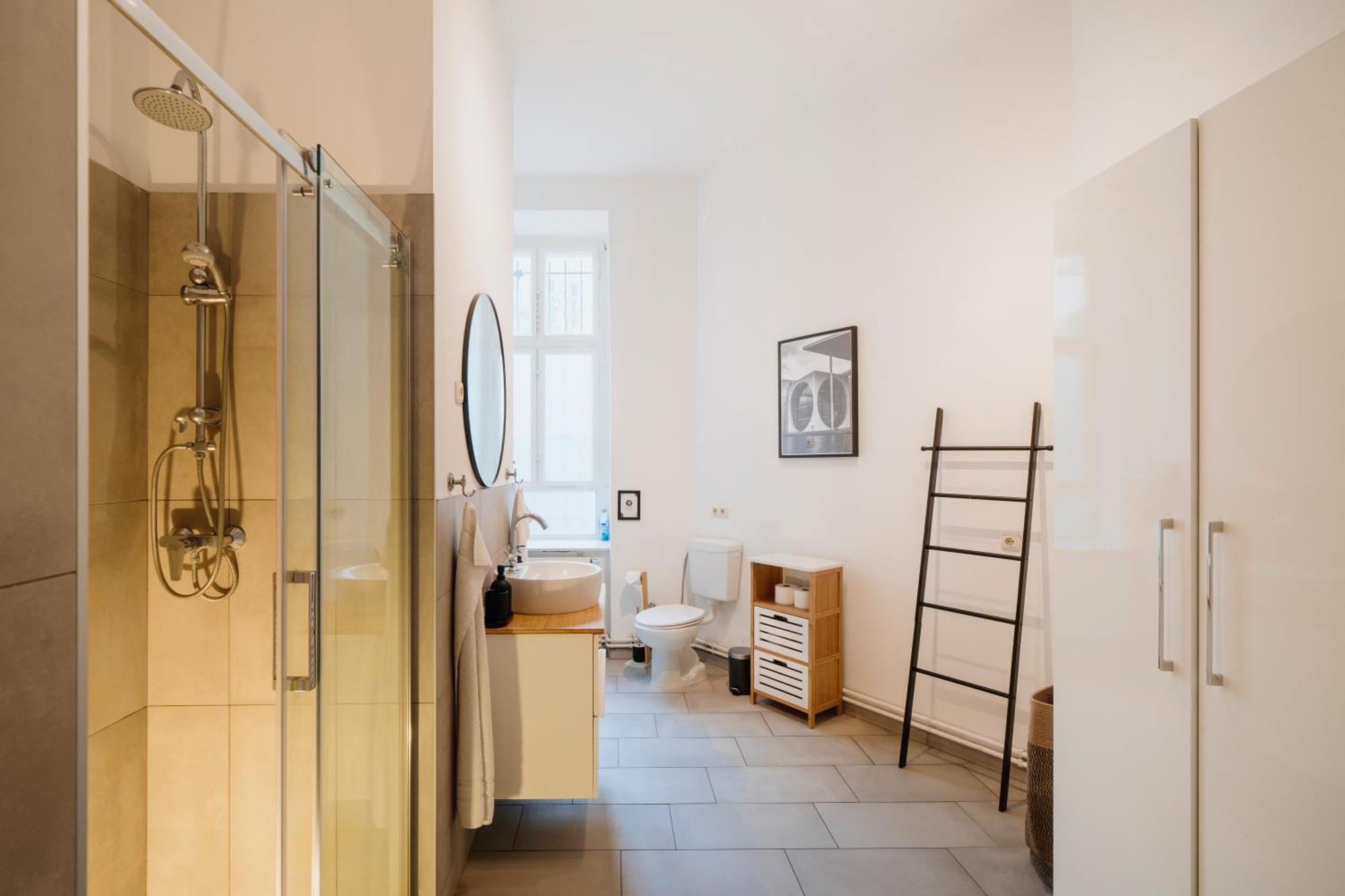 Homely - Luxurious, Spacious, Near Victory Column, River * Berlijn