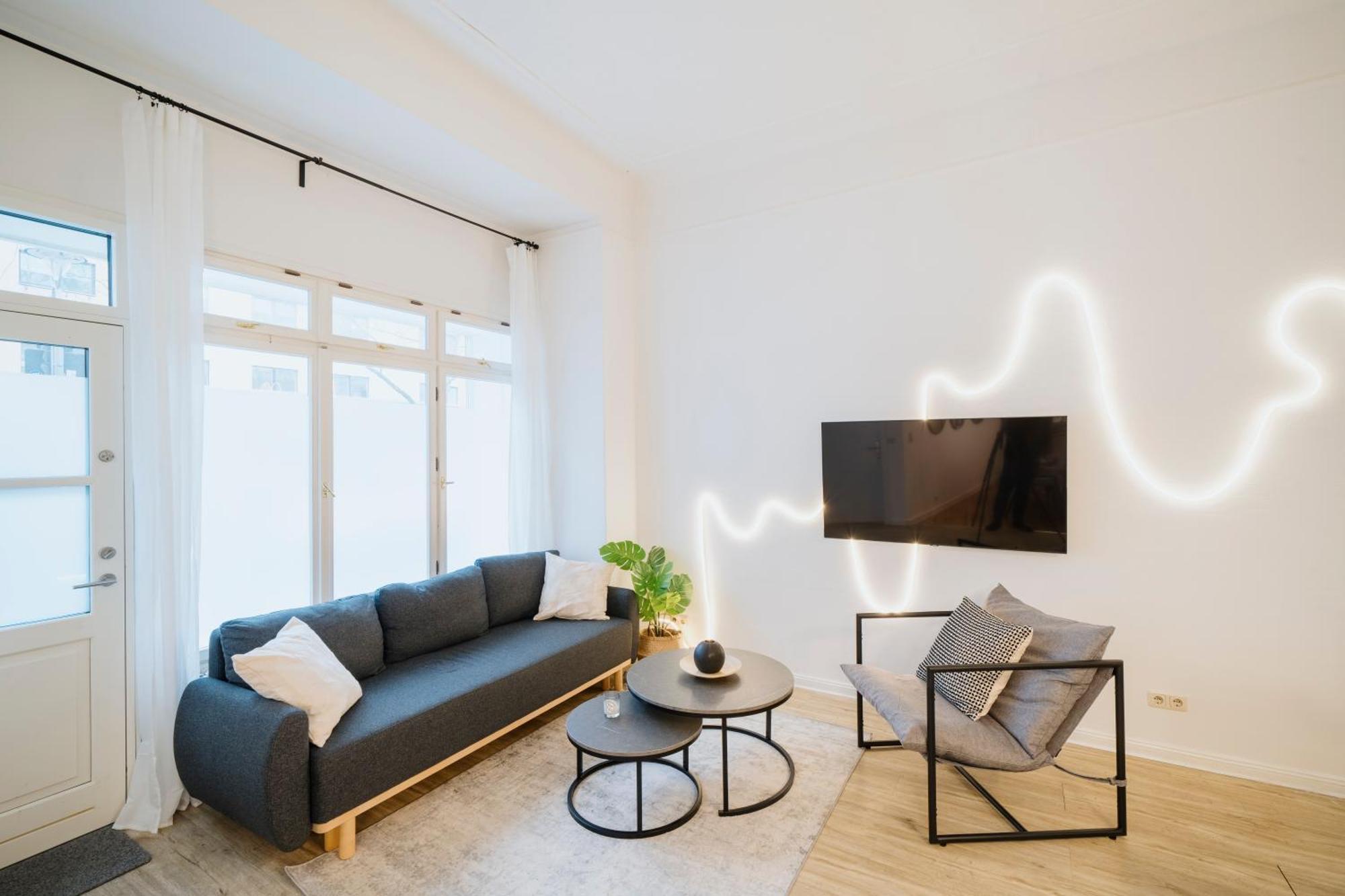 Appartement Homely - Luxurious, Spacious, Near Victory Column, River