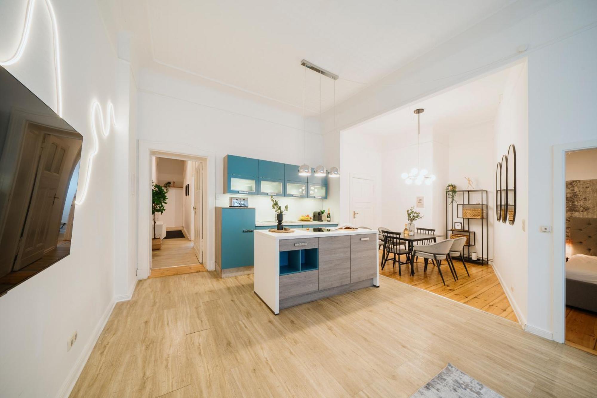 Homely - Luxurious, Spacious, Near Victory Column, River * Berlijn