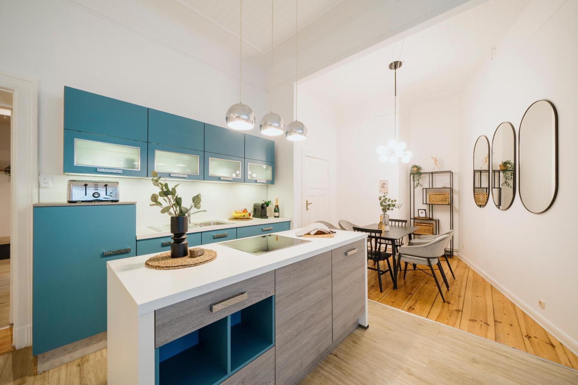 Homely - Luxurious, Spacious, Near Victory Column, River Appartement *
